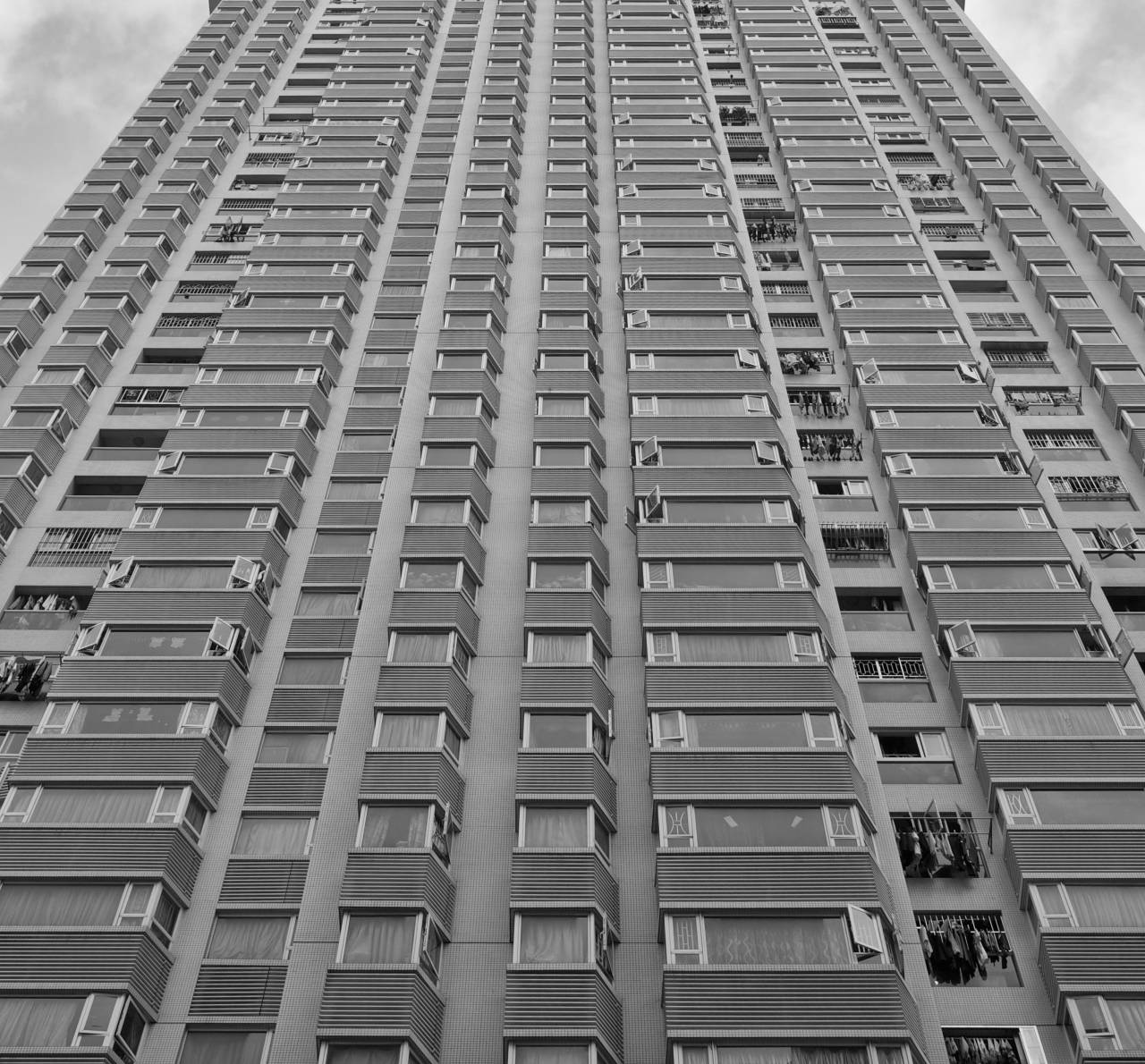 Arquitectura, edificio, infraestructura, estructura, establecimiento, apartamento, ventanas, condominio, hotel, en blanco y negro, monocromo,