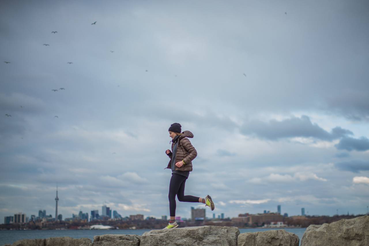 cold, weather, winter, hoodie, jacket, beanie, exercise, fitness, health, lifestyle, outdoor, sea, ocean, rocks, wall, running, jogging, coast, skyline, view, landscape
, 