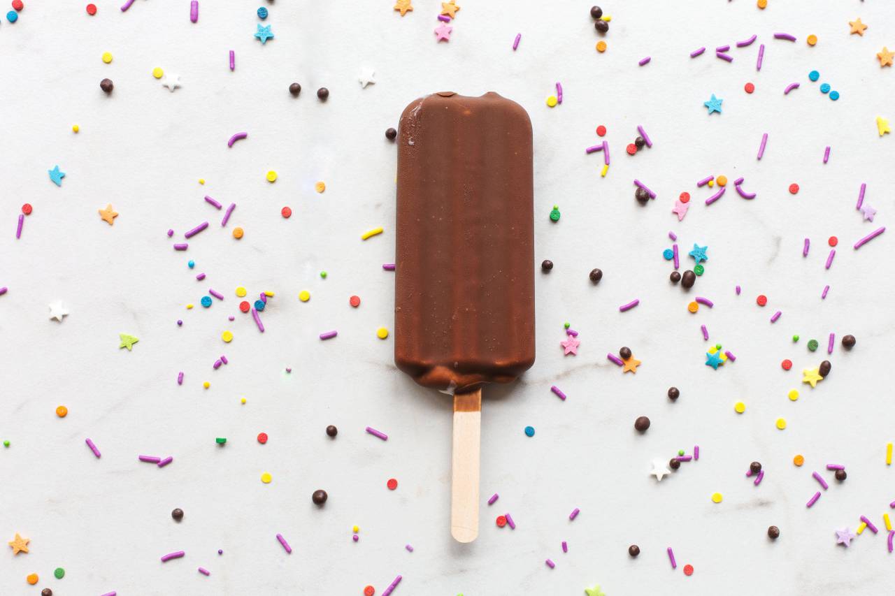 Paletas, helados, chispas, chocolate, postre, bocadillo, comida, colorido, fiesta, tratar, sabroso, de cerca, estrellas
