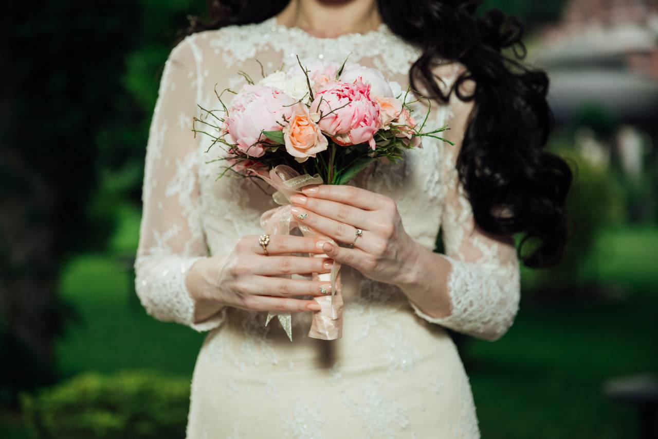 Boda, matrimonio, novia, flores, ramo, vestido, anillo,