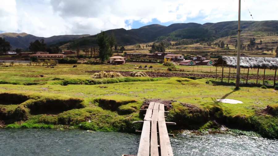 Machu Pichhu; Cusco; Perú, la naturaleza, el paisaje, al aire libre, escena rural, montaña, agua, pasto, madera, material, viajes