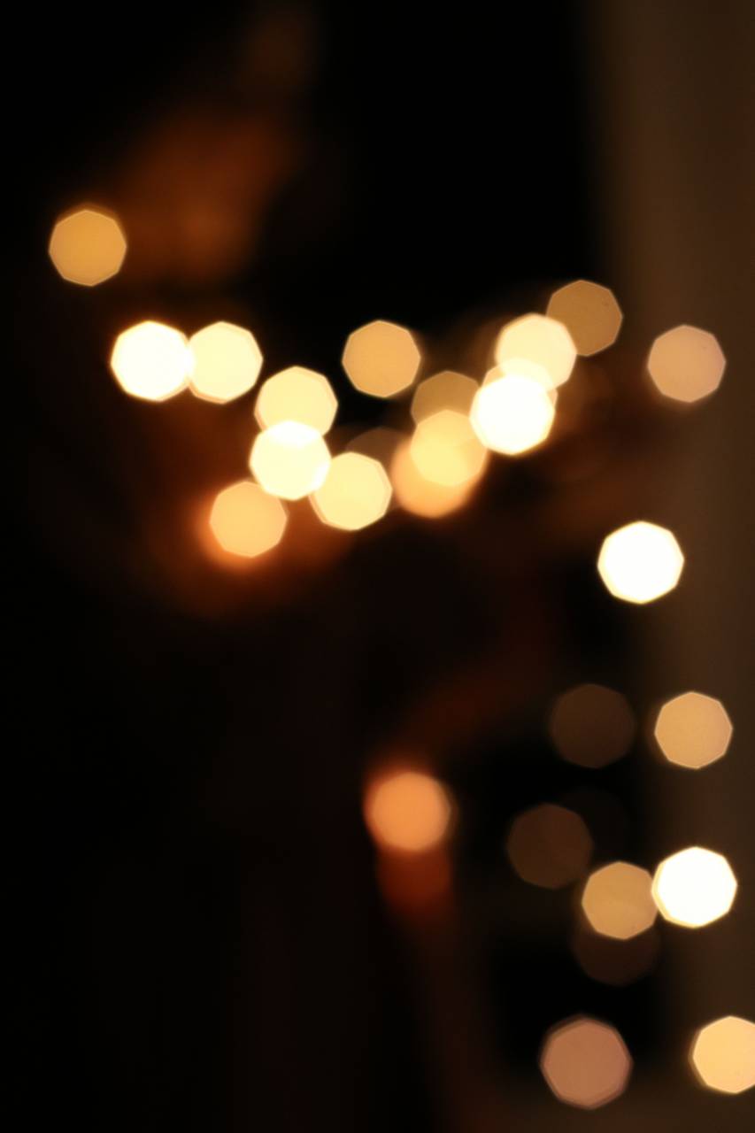 fondo;luces,desenfocado,fondos,resumen,noche,brillante,brillante,iluminado,equipo de iluminación,amarillo,oscuro,celebración,brillante,patrón,movimiento borroso,telón de fondo,decoración,multicolor,primer plano,círculo,luz,natural fenómeno,luces navideñas,color vibrante,