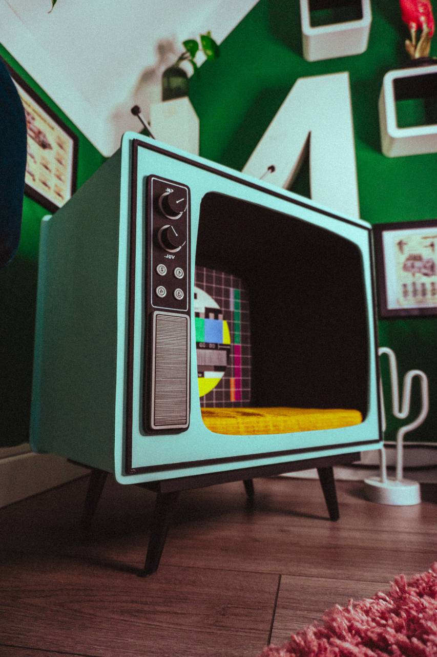 vintage;tv,interior,tecnología,equipo,mesa,