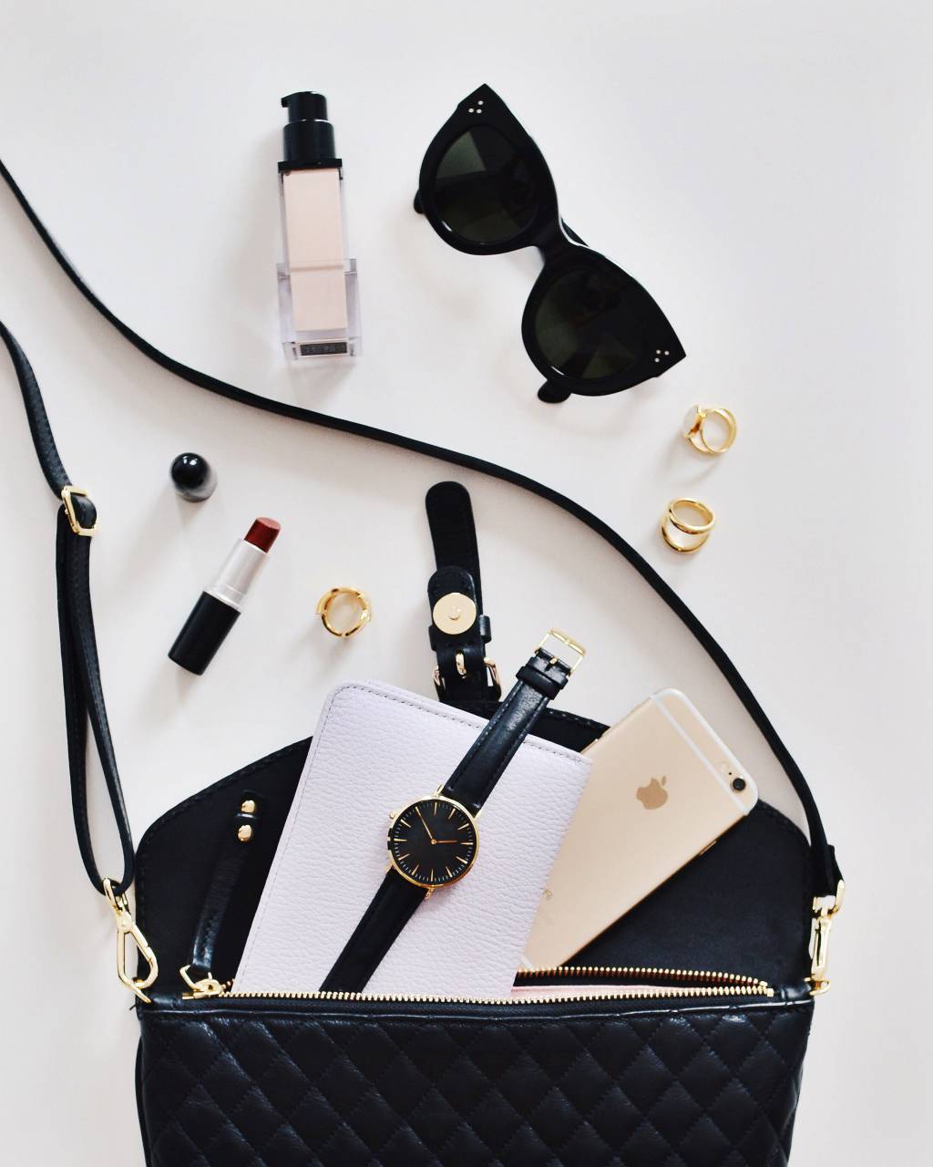 Bolsa, reloj, móvil, teléfono, iphone, artilugio, accesorios, gafas de sol, lápiz labial, viajes, billetera,