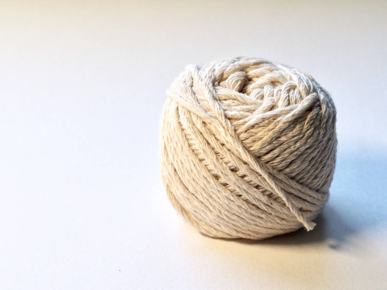 ball, string, crafts, white background, wallpaper, hobby, tie
, 