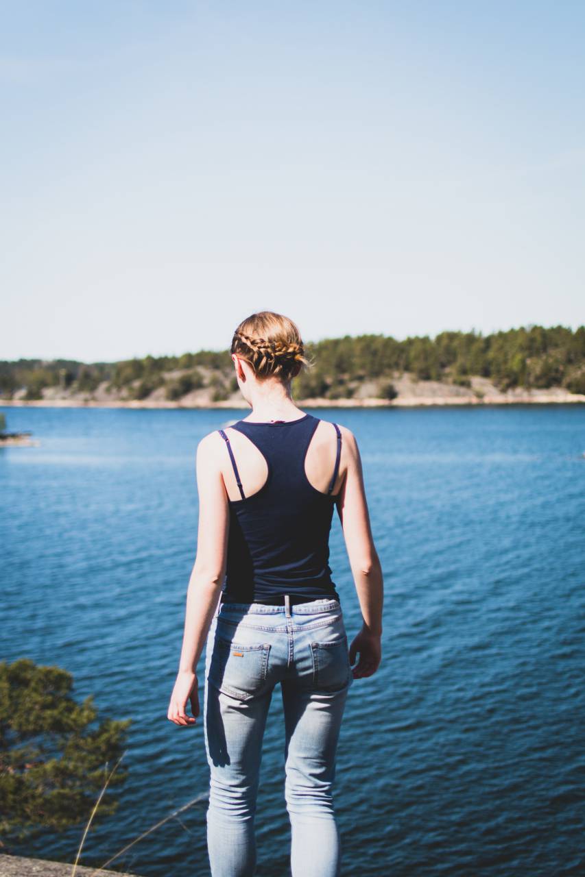 sea, ocean, blue, water, nature, people, girl, woman, outdoor, summer, sunny, day, trees, plant
, 