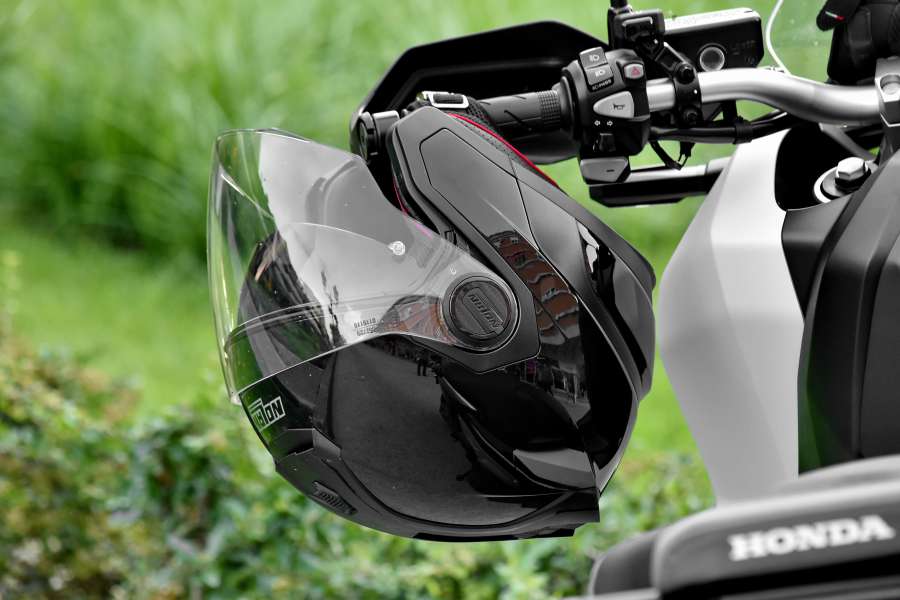 motorcycle, steering wheel, vehicle, helmet 