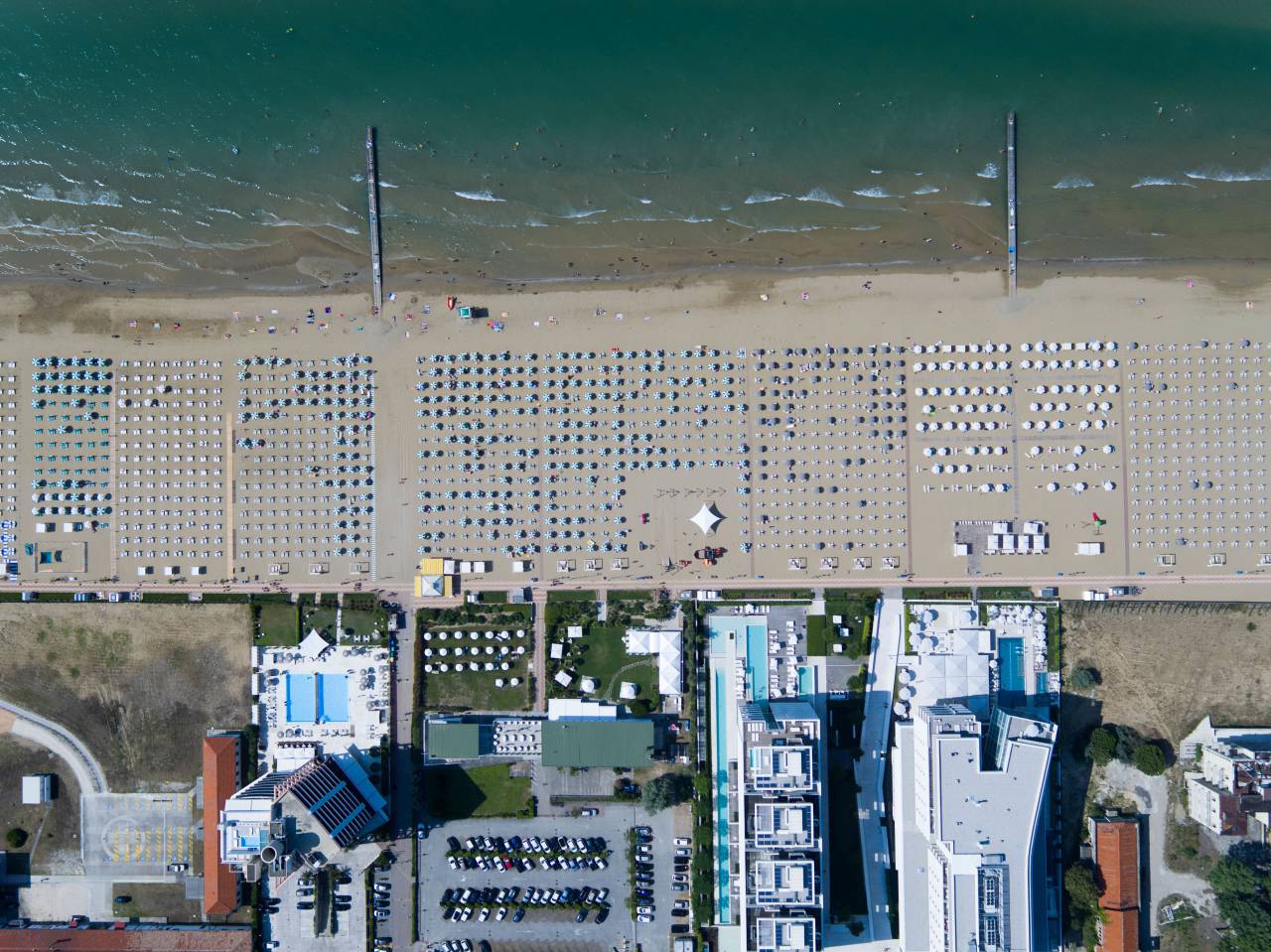 architecture, buildings, infrastructure, aerial, view, beach, sea, water, waves, sand, shore, cottage, plant
, 