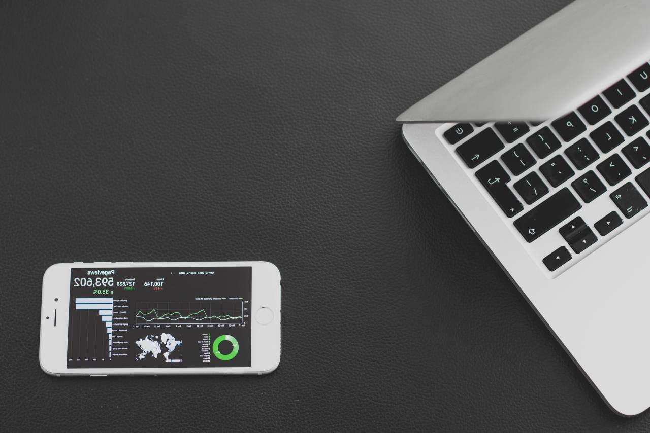 Computadora, análisis, escritorio, teléfono inteligente, negocios, finanzas, computadora portátil, escritorio, trabajo, móvil, oficina, macbook,