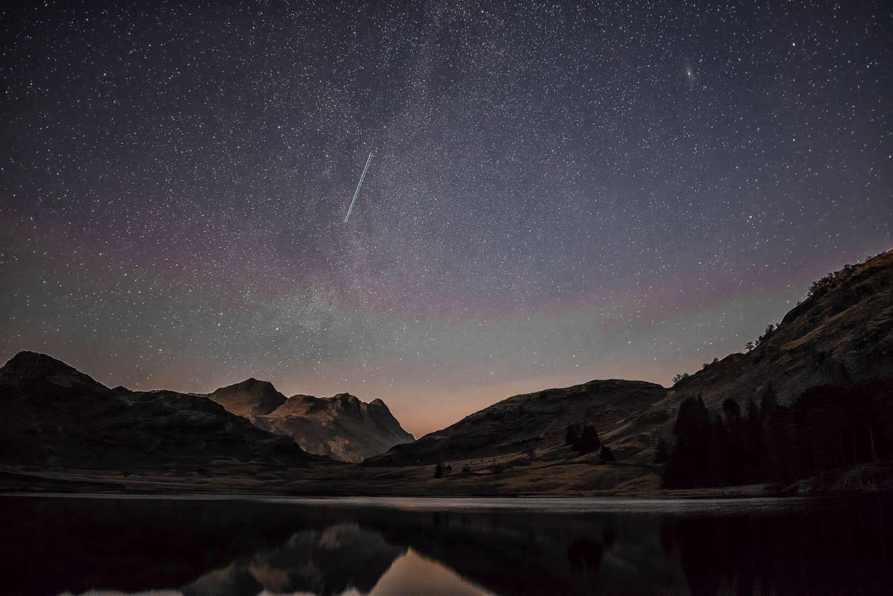 Oscuro, noche, naturaleza, paisaje, estrellas, observación de estrellas, astrofotografía, viajes, aventuras, estrella fugaz,