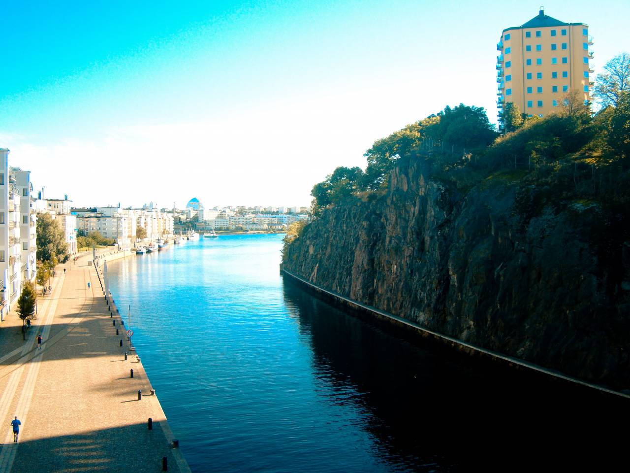 Paisaje, agua, río, lago, calles, carreteras, edificios, horizonte, árboles, arquitectura, infraestructura,