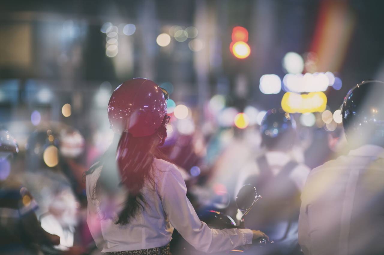 woman, girl, lady, people, back, scooter, motor, bike, traffic, crowd, street, urban, downtown, metro, still, bokeh
, 