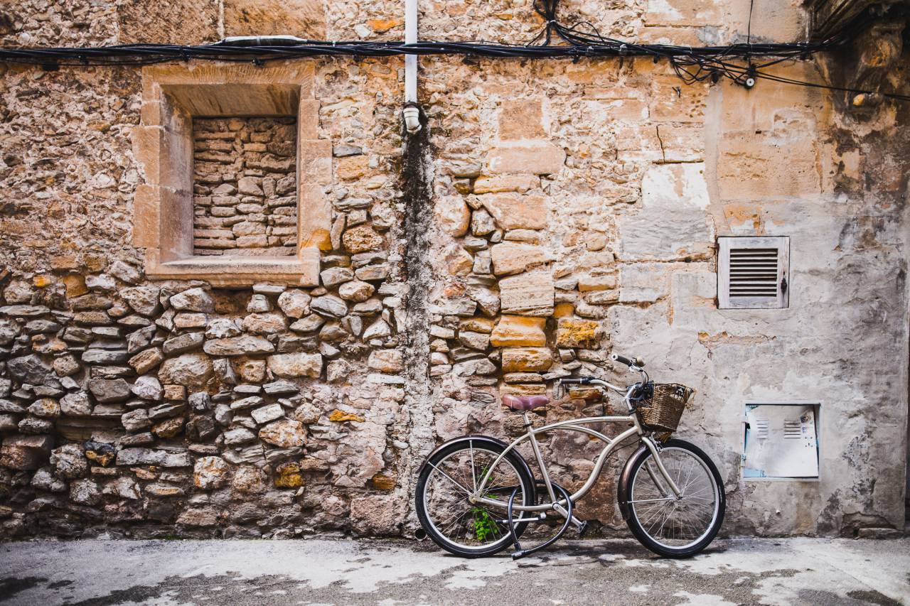 architecture, building, infrastructure, wall, street, outside, bike, bicycle
, 