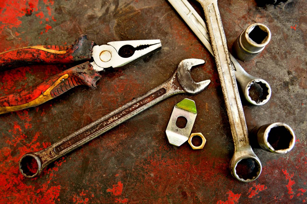 colour rust, rust, steel, tools, machine, spanner, pliers, red, old, worn, wrench, nut, bolt
, 