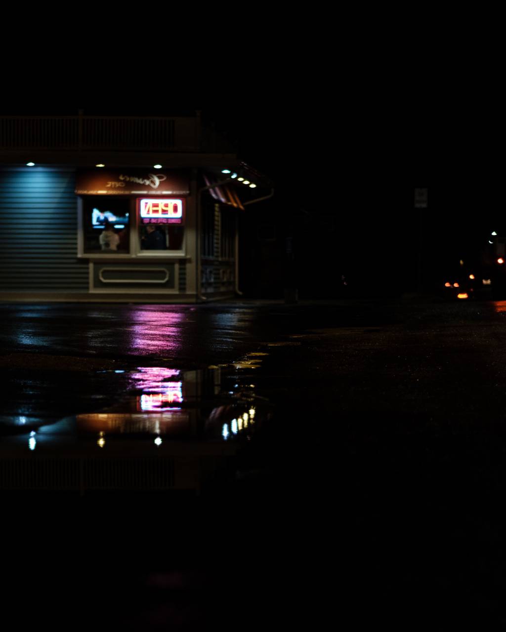 dark, night, urban, city, reflection, light, open, signage, restaurant, bar, store
, 