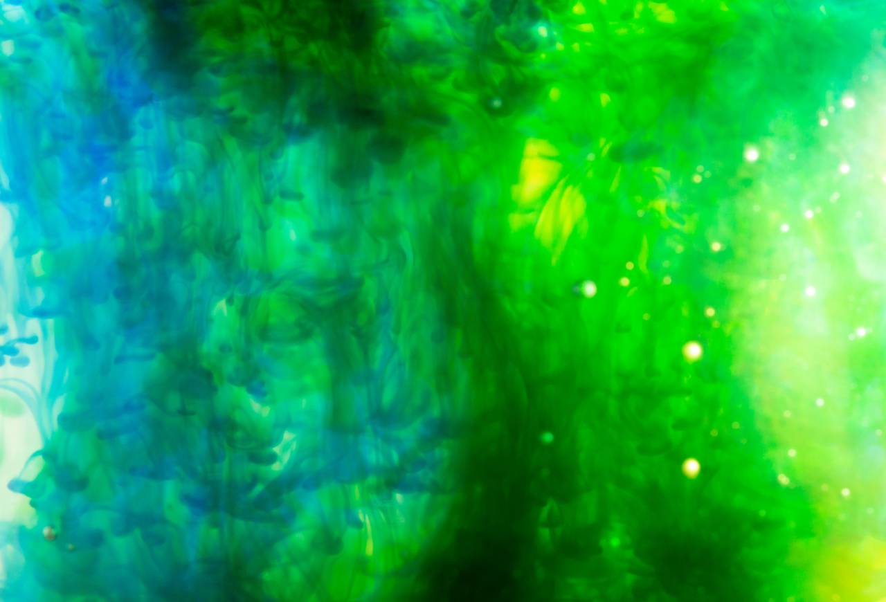 tinta, agua, líquido, remolino, resumen, fondo, movimiento, suspendido, soltar, arte, submarino, creativo, pintura, flujo, amarillo, verde, aceite,
