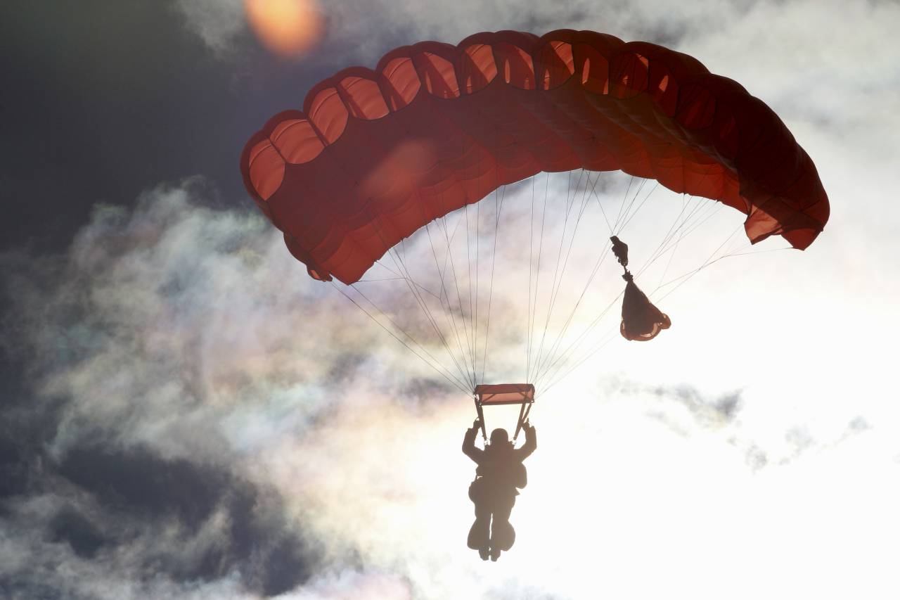 parachute, sky, clouds, dark, silhouette, people, man, adventure
, 