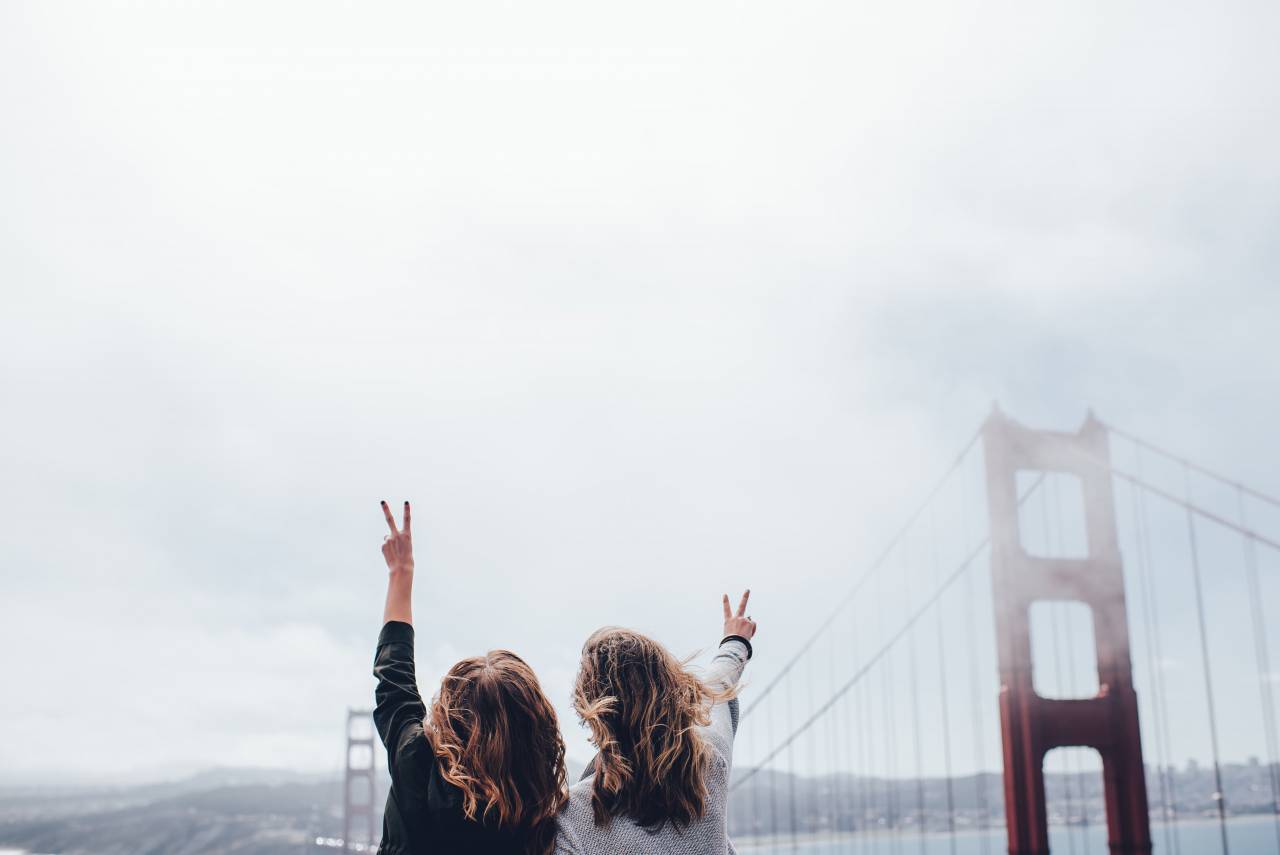 peace, girls, women, people, golden gate bridge, San Francisco, architecture, sky, clouds, cloudy, friends
, 