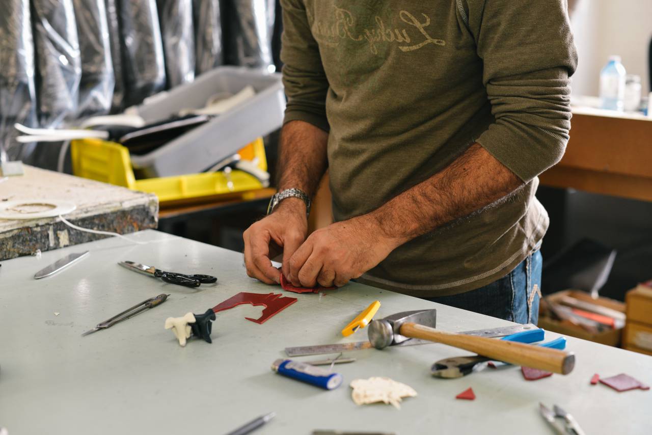 Herramientas, gente, trabajo, industrial, mesa, martillo, fabricación, fábrica, almacén,