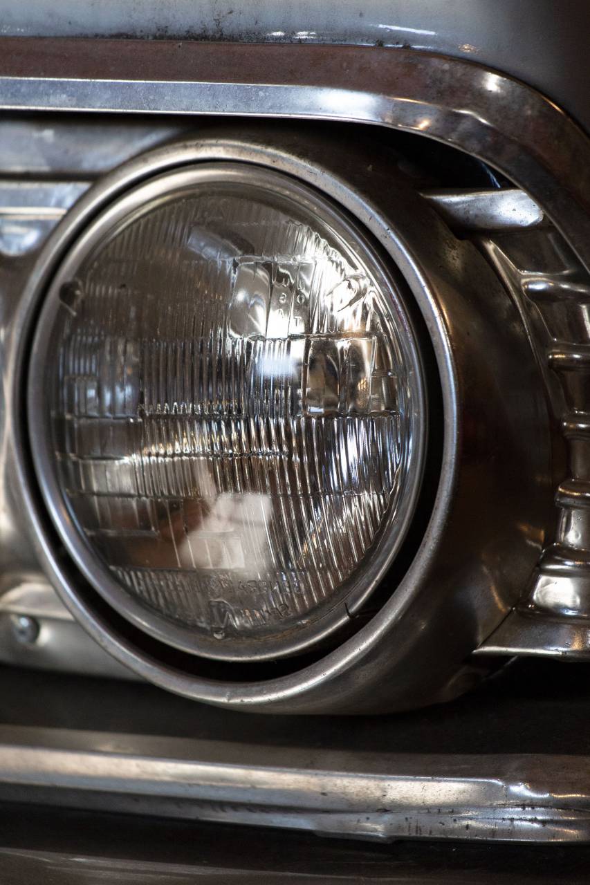 vintage, car, headlight, close up, automotive, automobile, vehicle, transport, mechanic, mechanical, garage, antique, chrome, metal, steel
, 