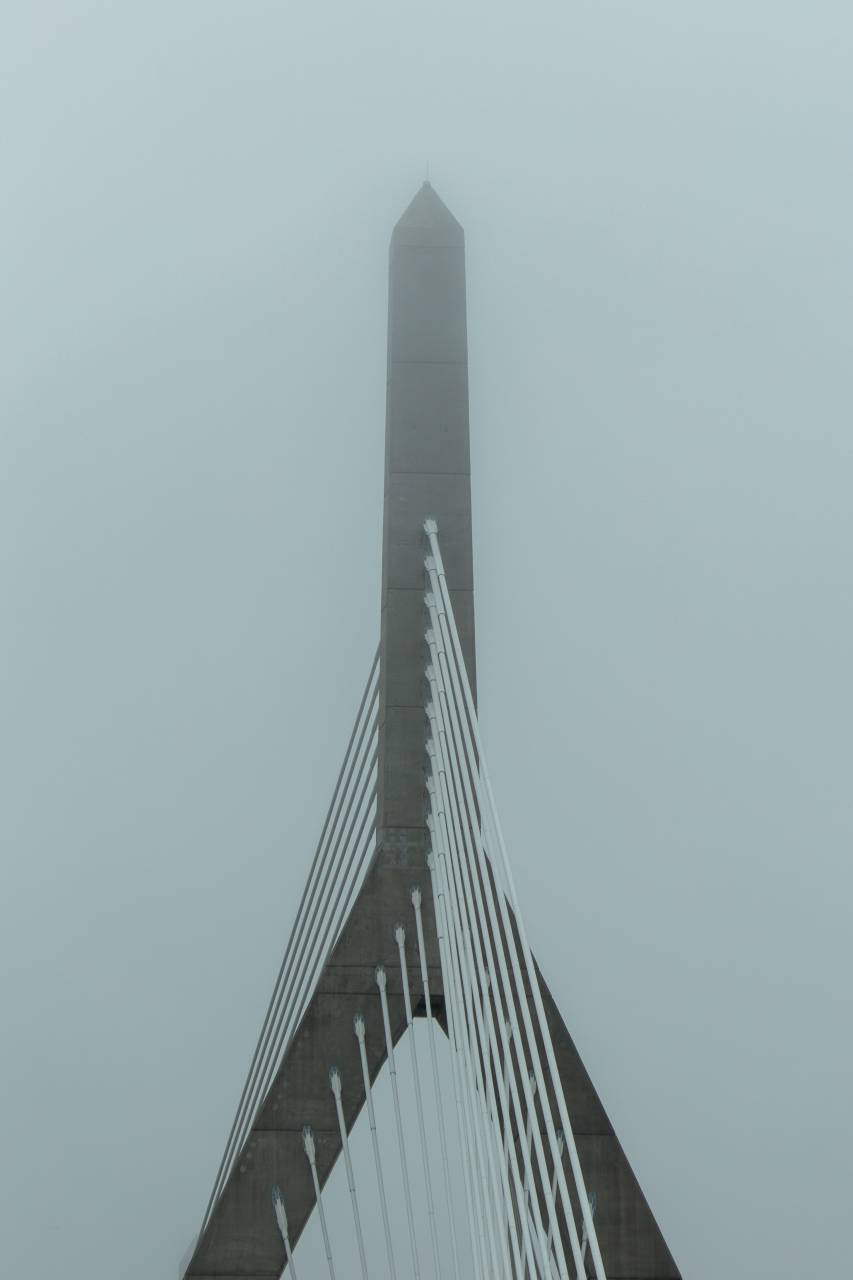 Puente, ciudad, ángulo, arquitectura, estructura, moderno, cable, líneas, torre, cielo, nubes, diseño, niebla, clima, brumoso, abstracto, temperamental,