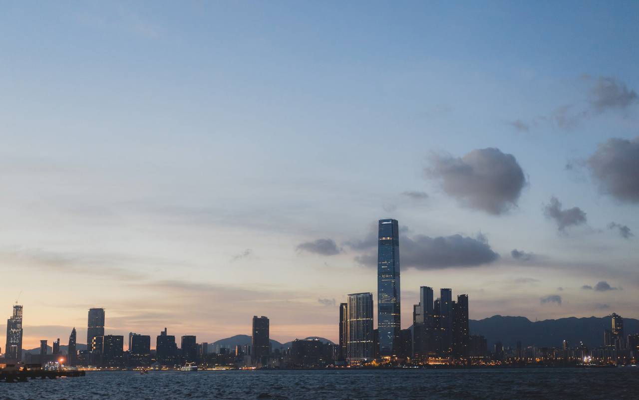 city, skyline, water, sunset, dusk, sky, clouds, skyscrapers, downtown, busy, buildings, urban, modern, tower
, 