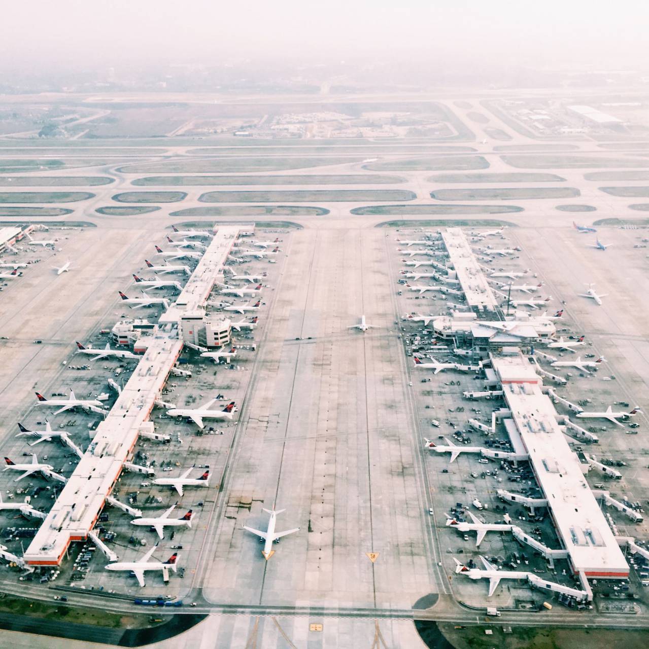 infrastructure, airline, runway, airplanes, machines, transportation
, 