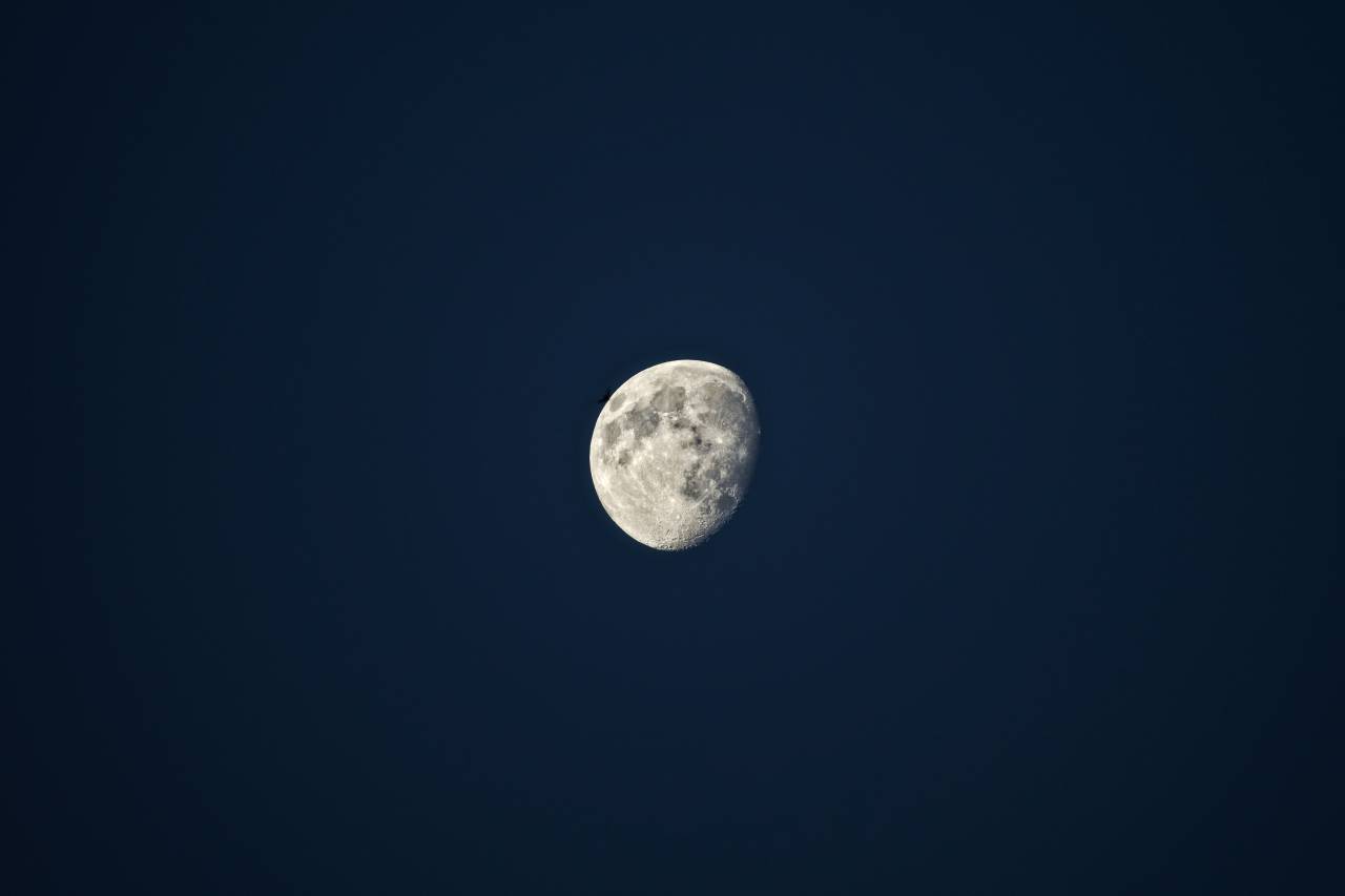 luna, oscuridad, noche, cielo, espacio,