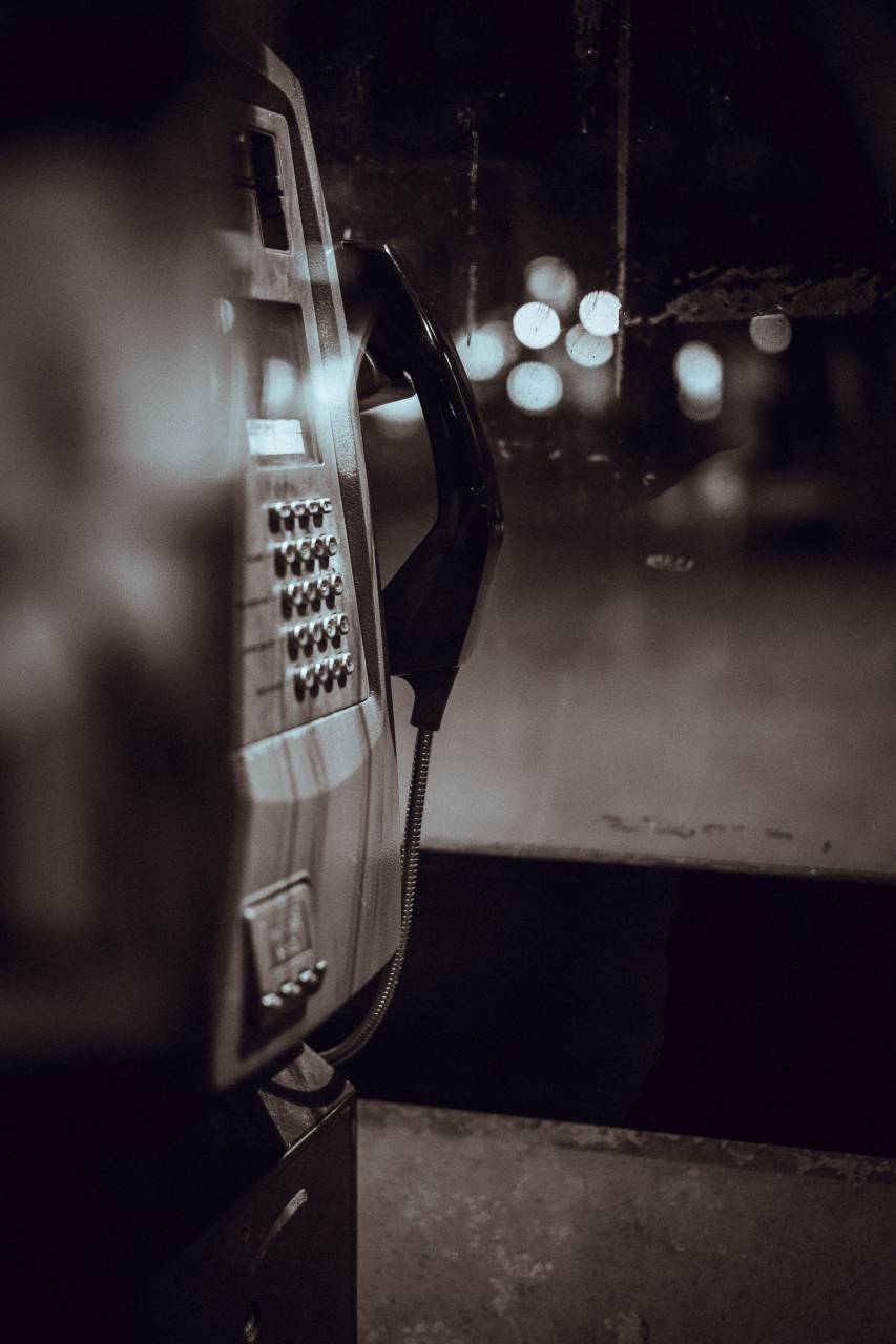 teléfono público, comunicación, llamada, teléfono, en blanco y negro, bokeh,