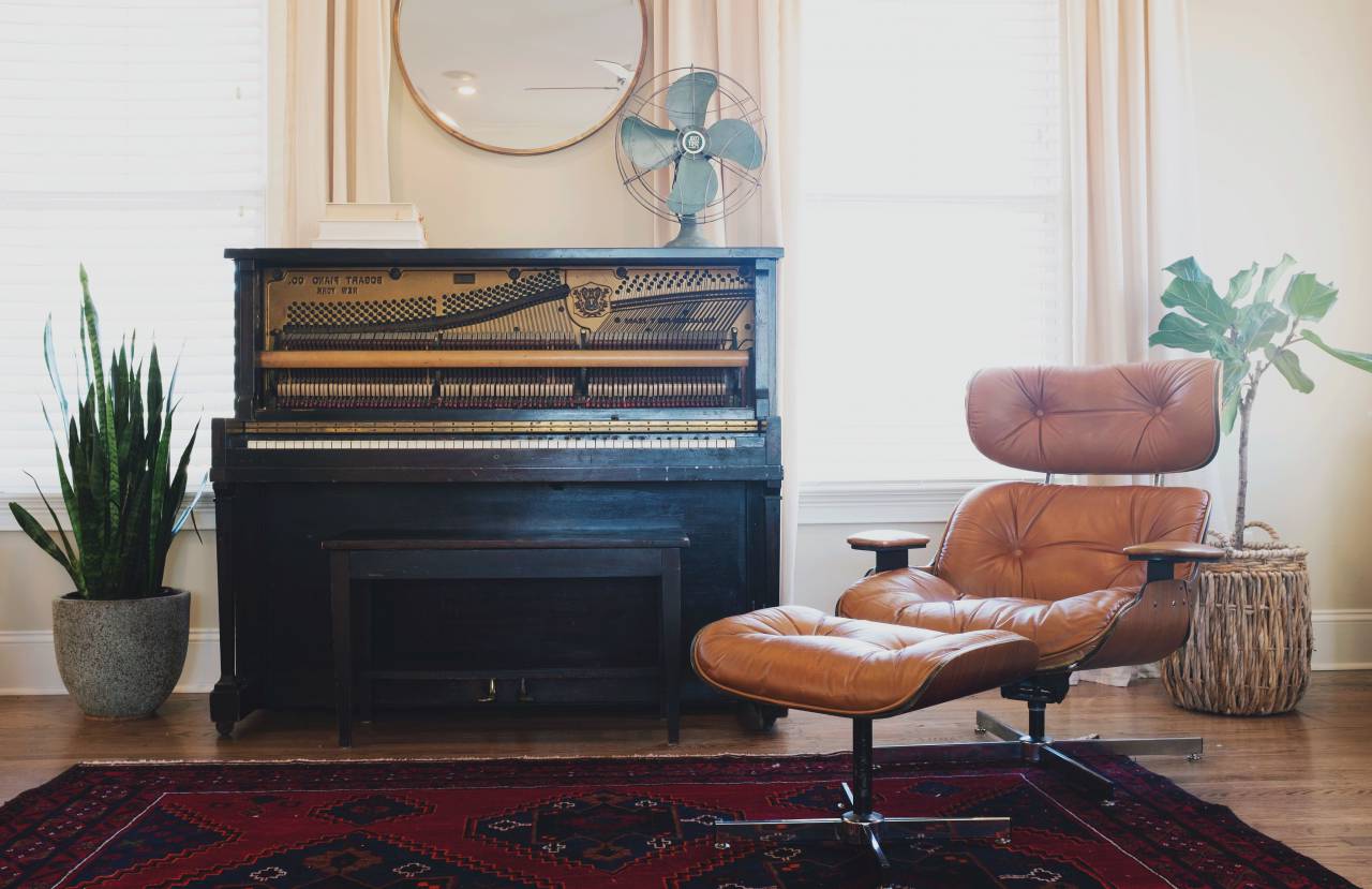 piano keyboard in living room