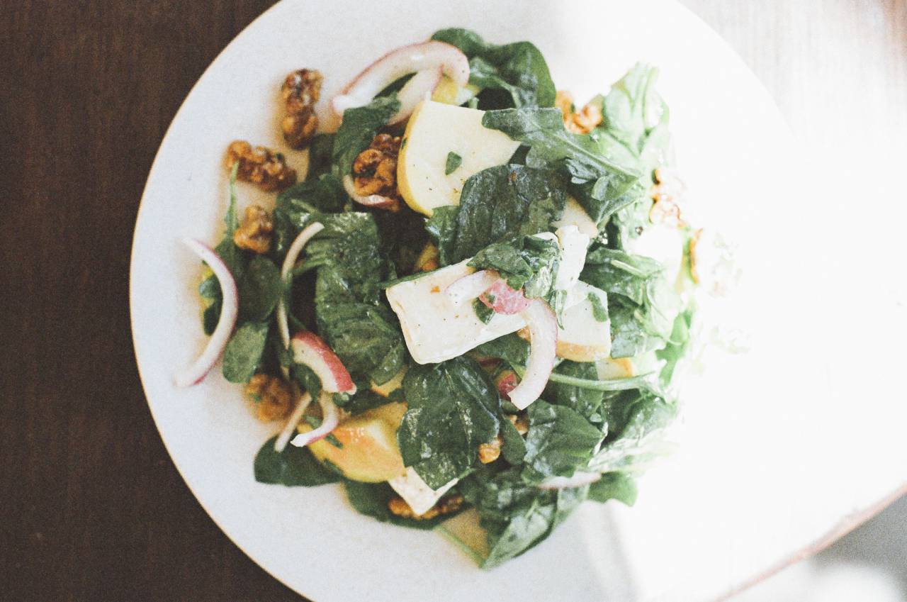 salad, food, greens, lettuce, onions, walnuts, dressing, eat, plate
, 