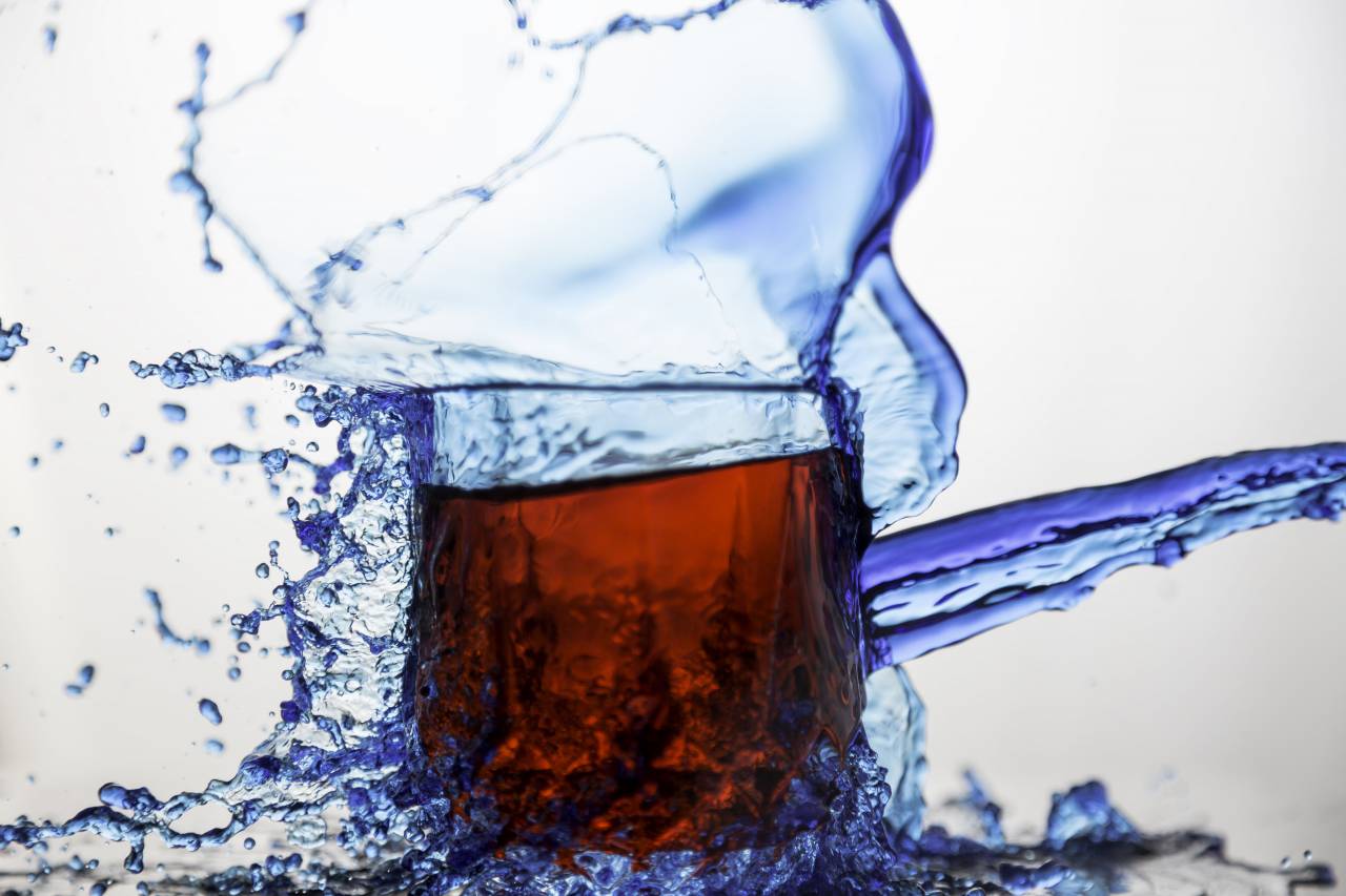 still, items, things, glass, drink, beverage, wine, carbonated, juice, tea, water, splash, thrown, art, fluid, bokeh
, 