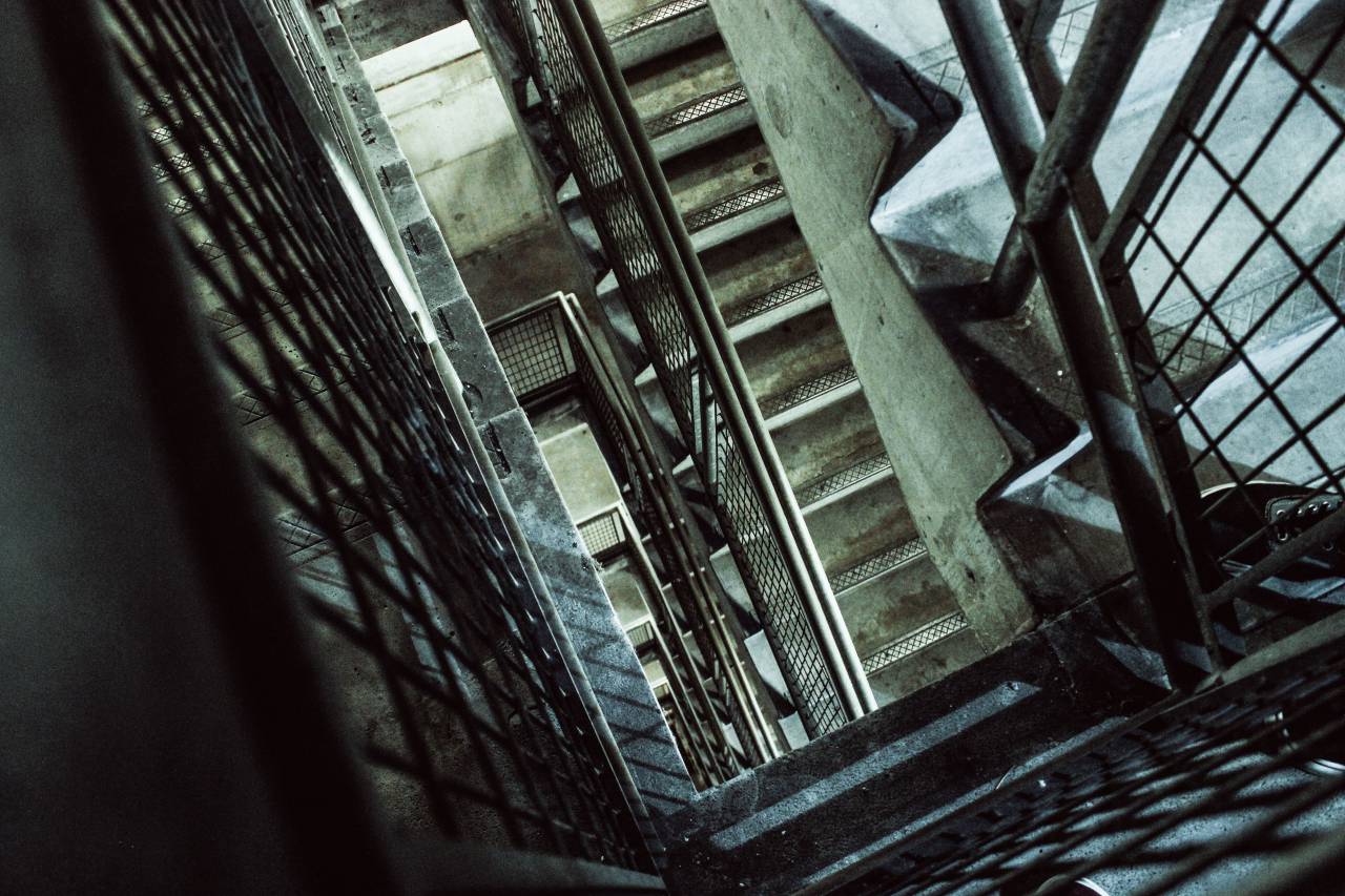 Arquitectura, edificio, escaleras, acero, industrial, hormigón, líneas, formas, patrones, perspectiva, escalera, hueco de escalera,