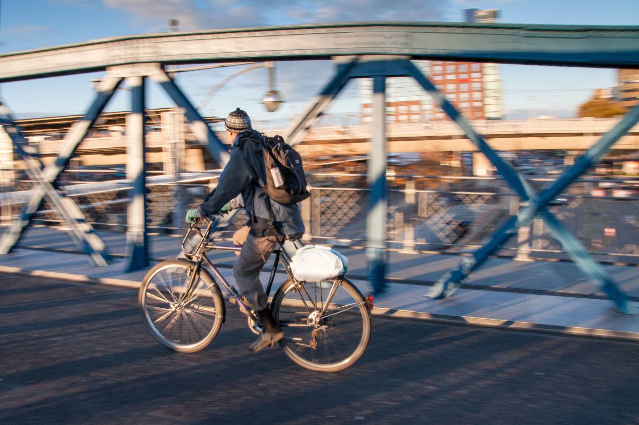 bicycle, bike, urban, city, infrastructure, bridge, building, establishment
, 