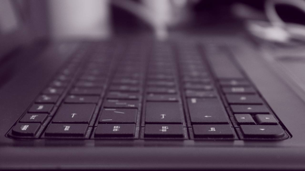 teclado, computadora, computadora de escritorio, tecnología, electrónica,