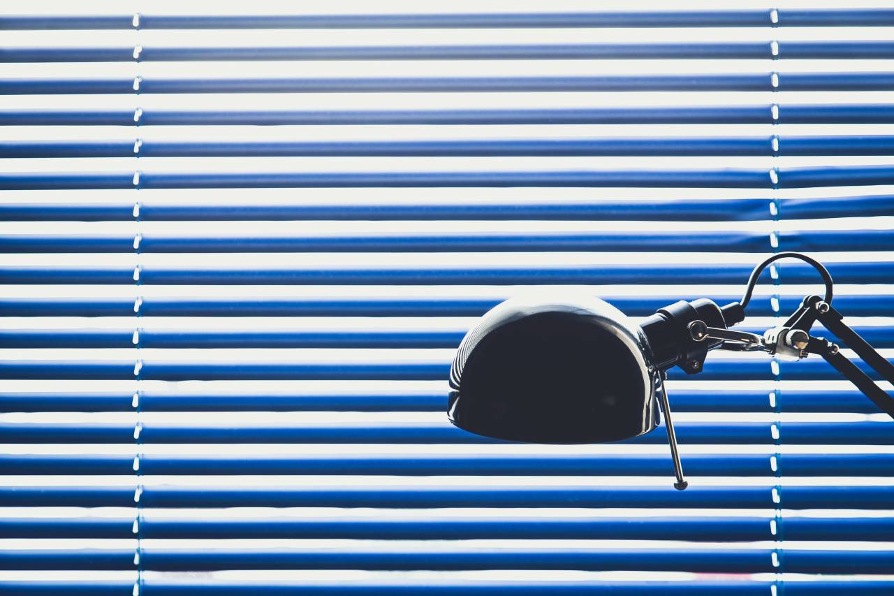 blue, blinds, lamp, desk, window, decor, home, office
, 
