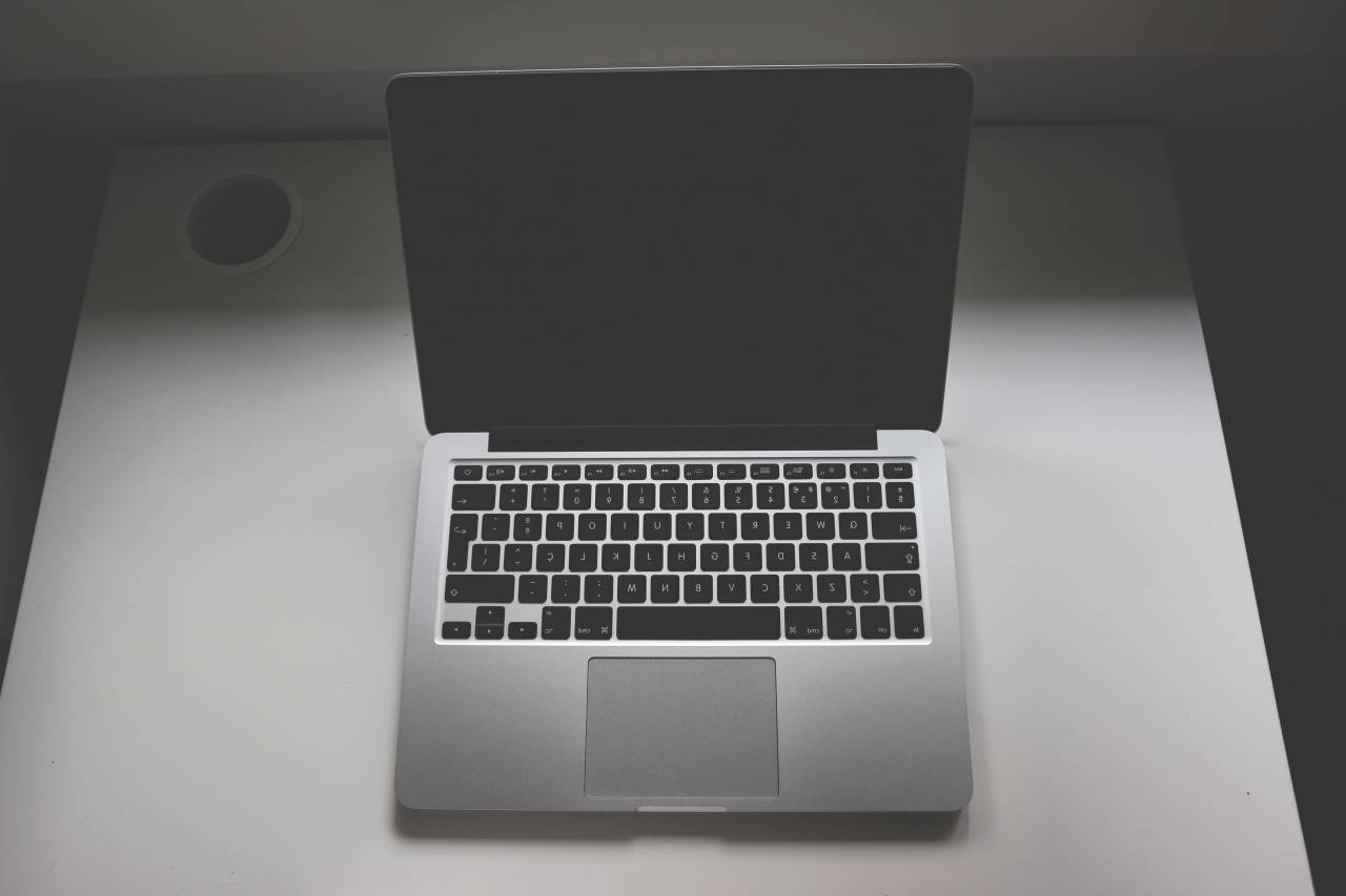 Ordenador portátil, computadora, tecnología, electrónica, mesa, trabajo, escritorio, negocios, oficina,