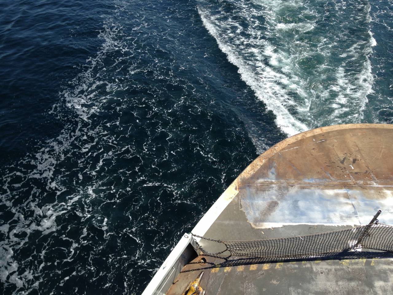 nature, landscape, aerial, boat, ship, water, ocean, sea, beach, waves, current
, 