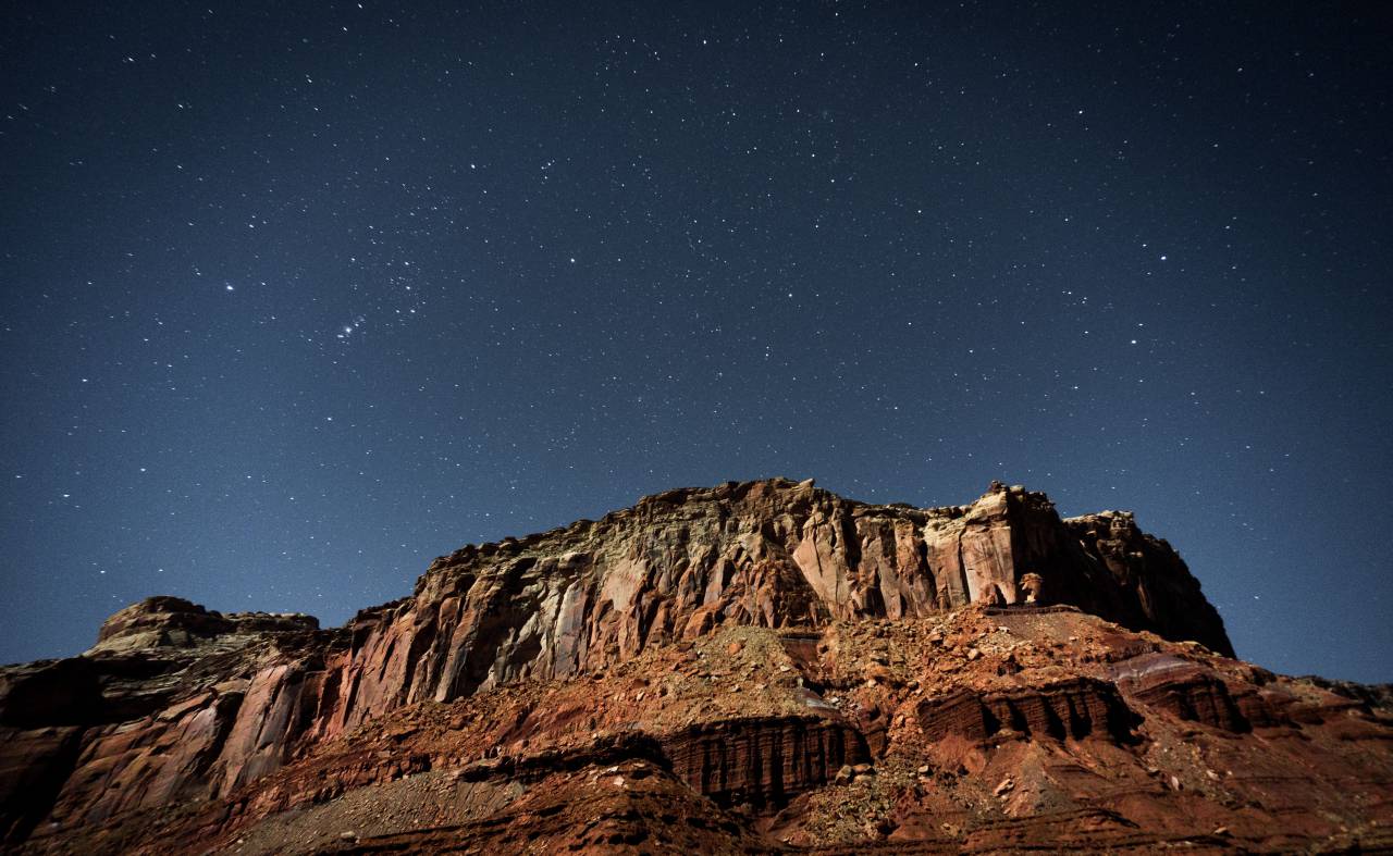 naturaleza, paisaje, montaña, nubes, cielo, noche, oscuridad, estrella, galaxia, astrofotografía, fotografía,