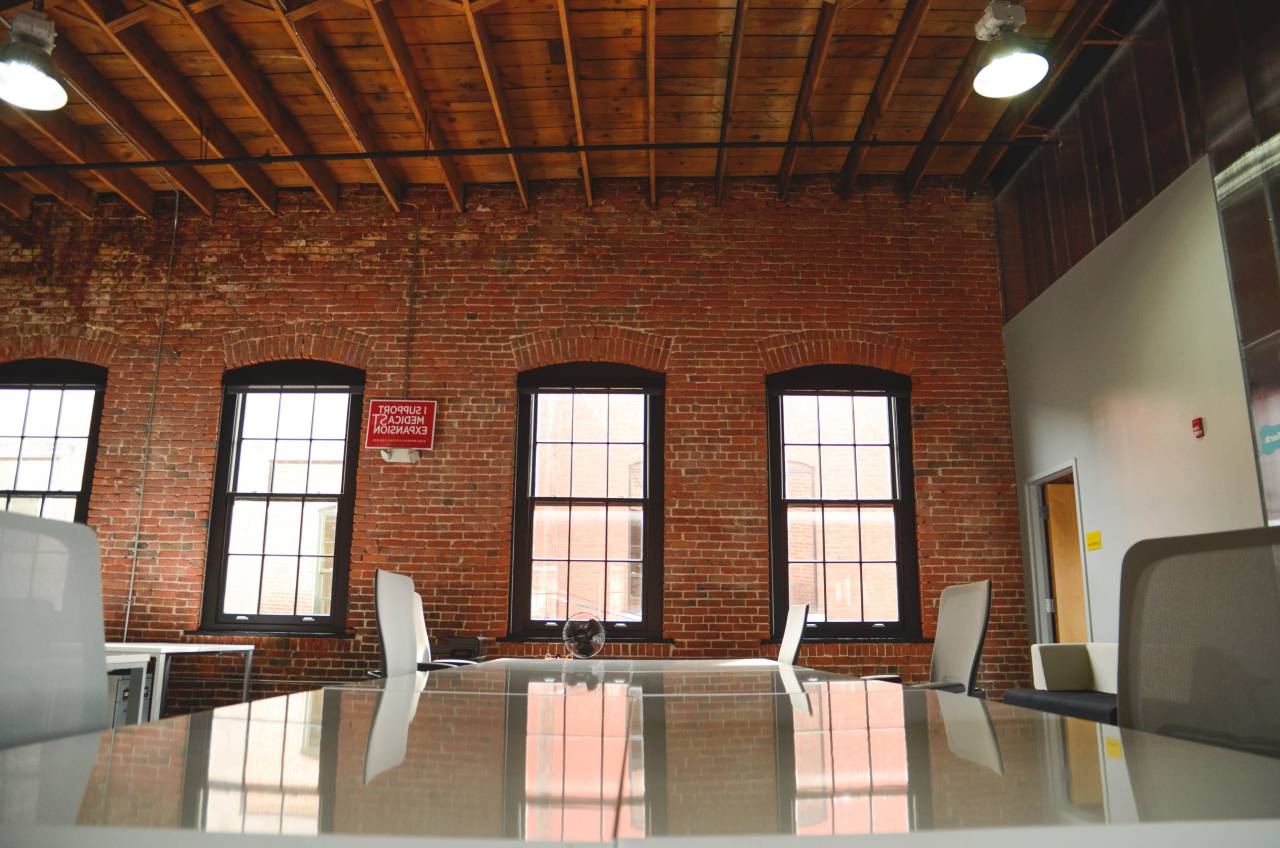 office, startup, business, bricks, windows, chairs, table, meeting
, 