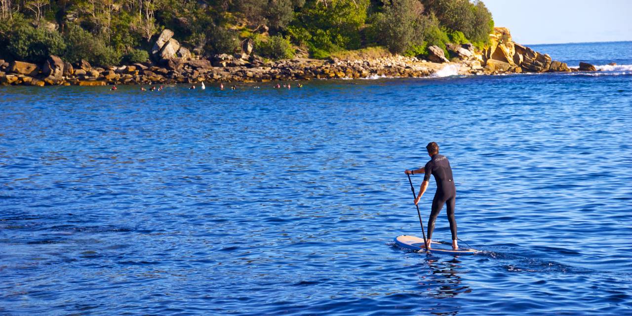 paleta, embarque, agua, persona, océano, mar, deporte, actividad, divertido, fitness, ocio, naturaleza, al aire libre, paisaje, hombre, estilo de vida, traje de baño, surf,