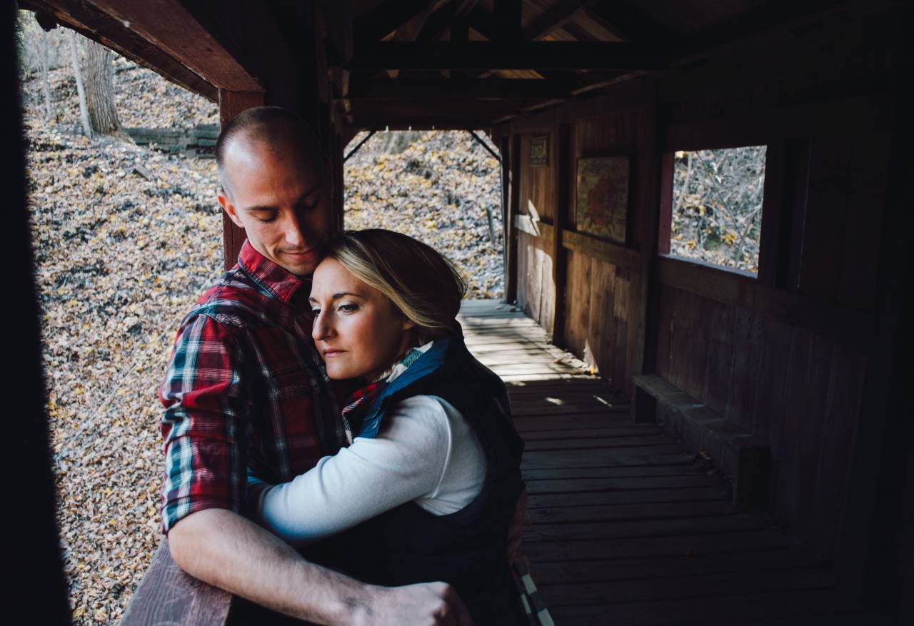 people, couple, hug, man, woman, love, outdoor, travel, adventure, sunny, day, shade, hut
, 