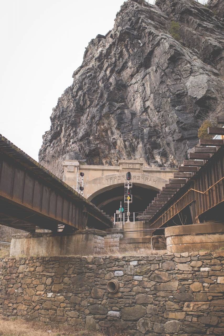 rocks, stone, infrastructure, bridge, trail, rail, station, traffic light, train, structure, architecture, tunnel
, 