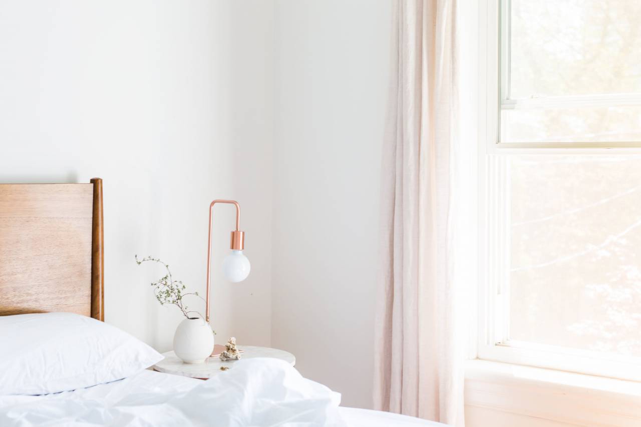 bedroom, clean, light, window, lamp, morning, rest, comfortable, soothing, relaxing, pillow, sleep, bed, comfort, comforter, interior design, modern, room, inside, side table, vase
, 