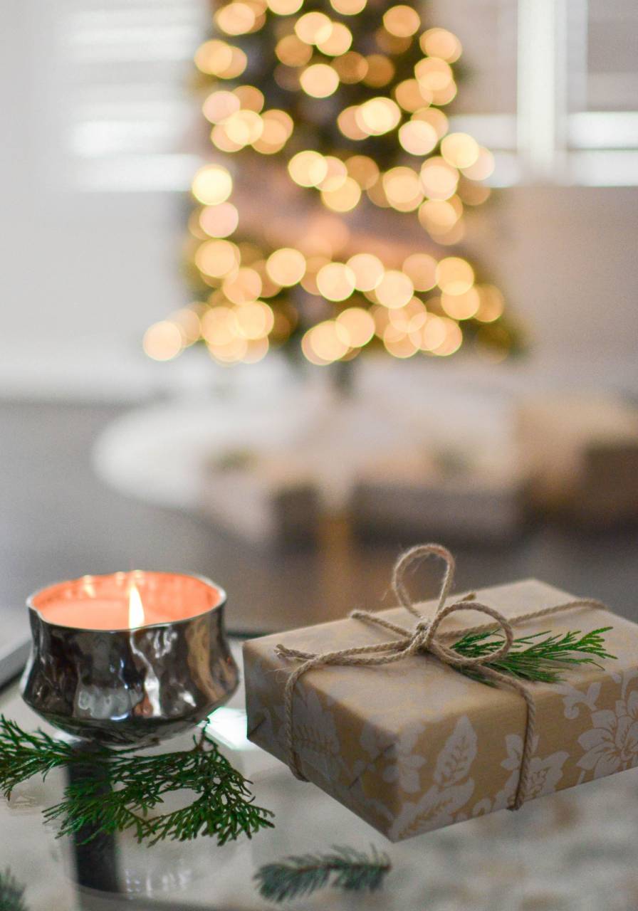 navidad, año nuevo, año nuevo, vispera de año nuevo, otoño, otoño, invierno, fondo, fondo de navidad, papel pintado de navidad, papel pintado, dar, dando, fiesta, festivo, decoración, ligero, pino, piña, pino, interior decoración, decoración, aclamaciones, celebrar, fiesta,