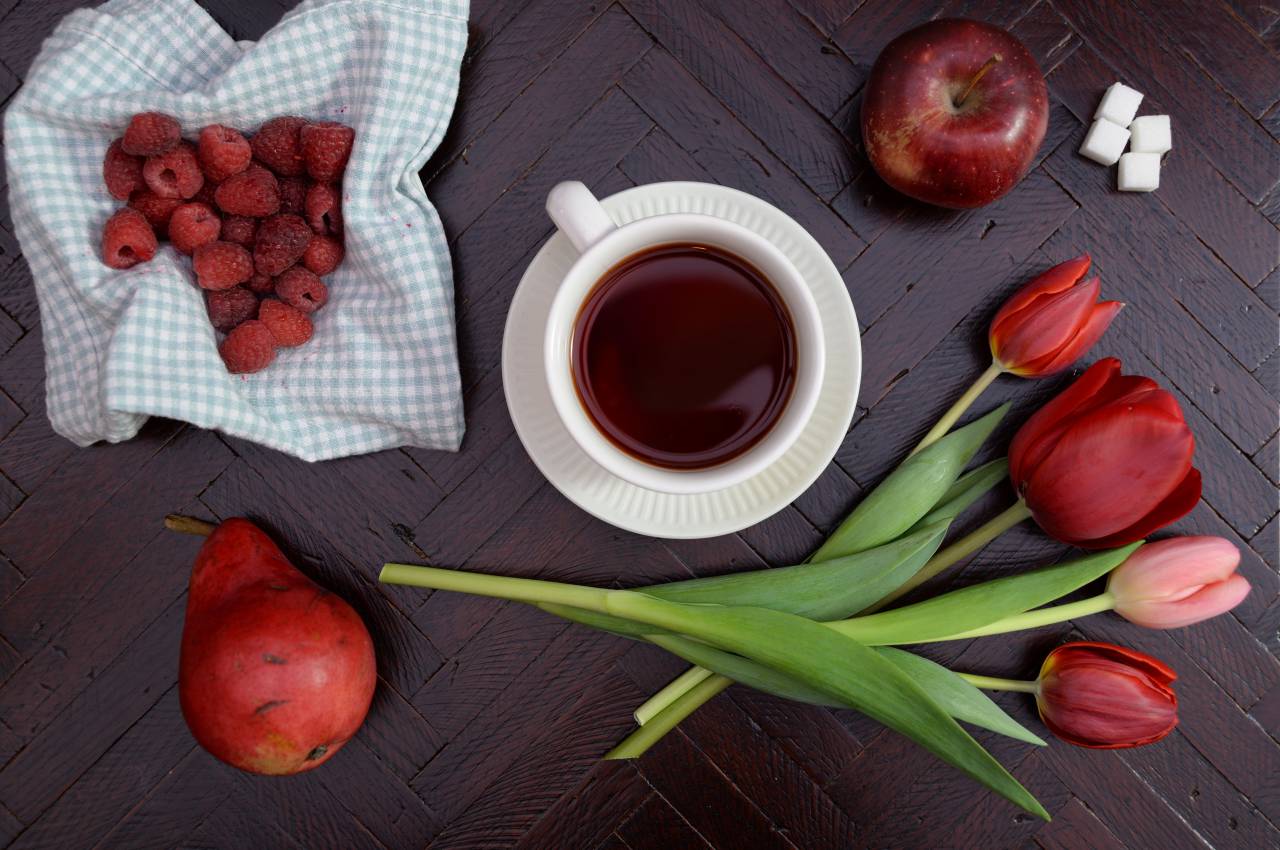 Flor, rojo, pétalo, florecer, jardín, planta, naturaleza, otoño, otoño, café, fresa, manzana, azúcar, negro, plato, hojas, verde,