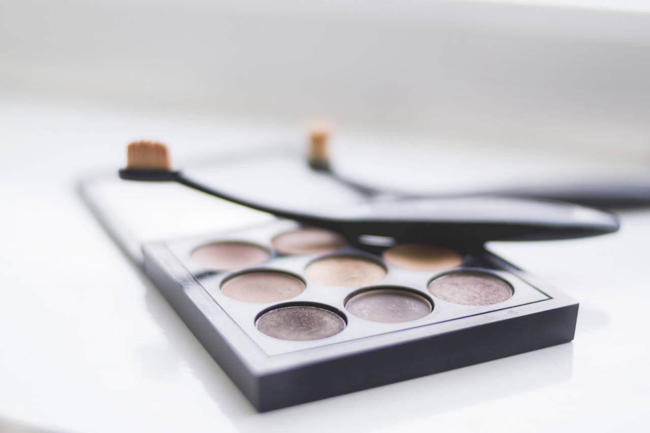 Maquillaje, paquete, cepillo, belleza, cepillos, cosméticos, blanco, fondo, moda,