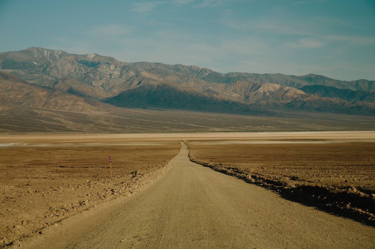 road, dessert, path, mountains, sand, plants, lane, sky, adventure, travel, trip, nature
, 
