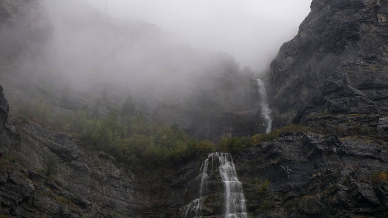 waterfall, green, tree, nature, water, cold, mountain, landscape, fogs, hill, rock
, 