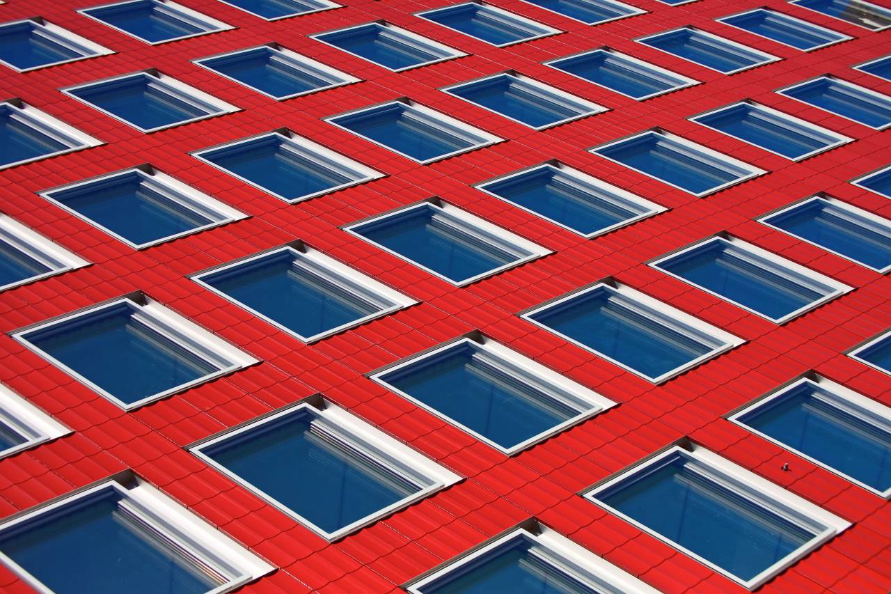 Arquitectura, edificio, infraestructura, ventana, rojo, azul,